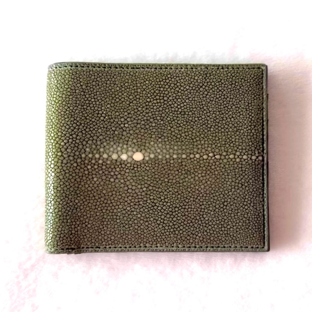 100% stingray leather. new. Made in Thailand.